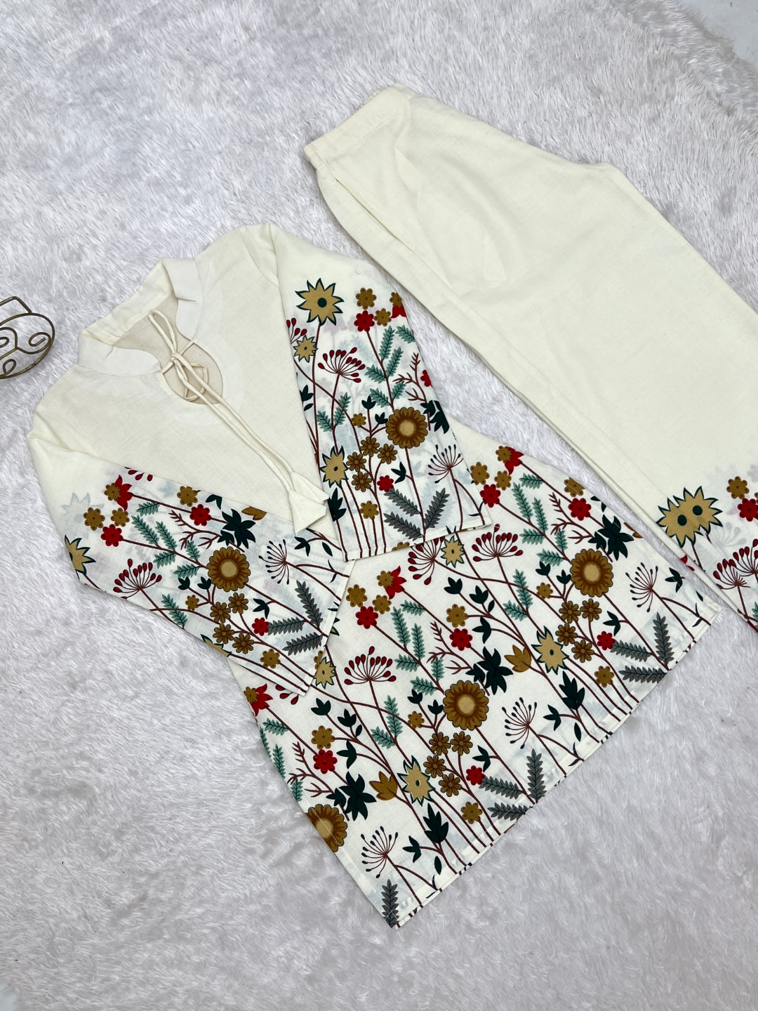 White Cotton Floral Printed Kurta Pant Set ClothsVilla