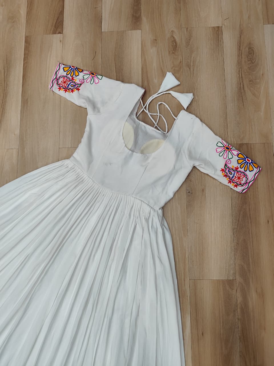White Designer 14kg Rayon Gathering Frill Gown with Kutchi Gamthi Embroidery ClothsVilla