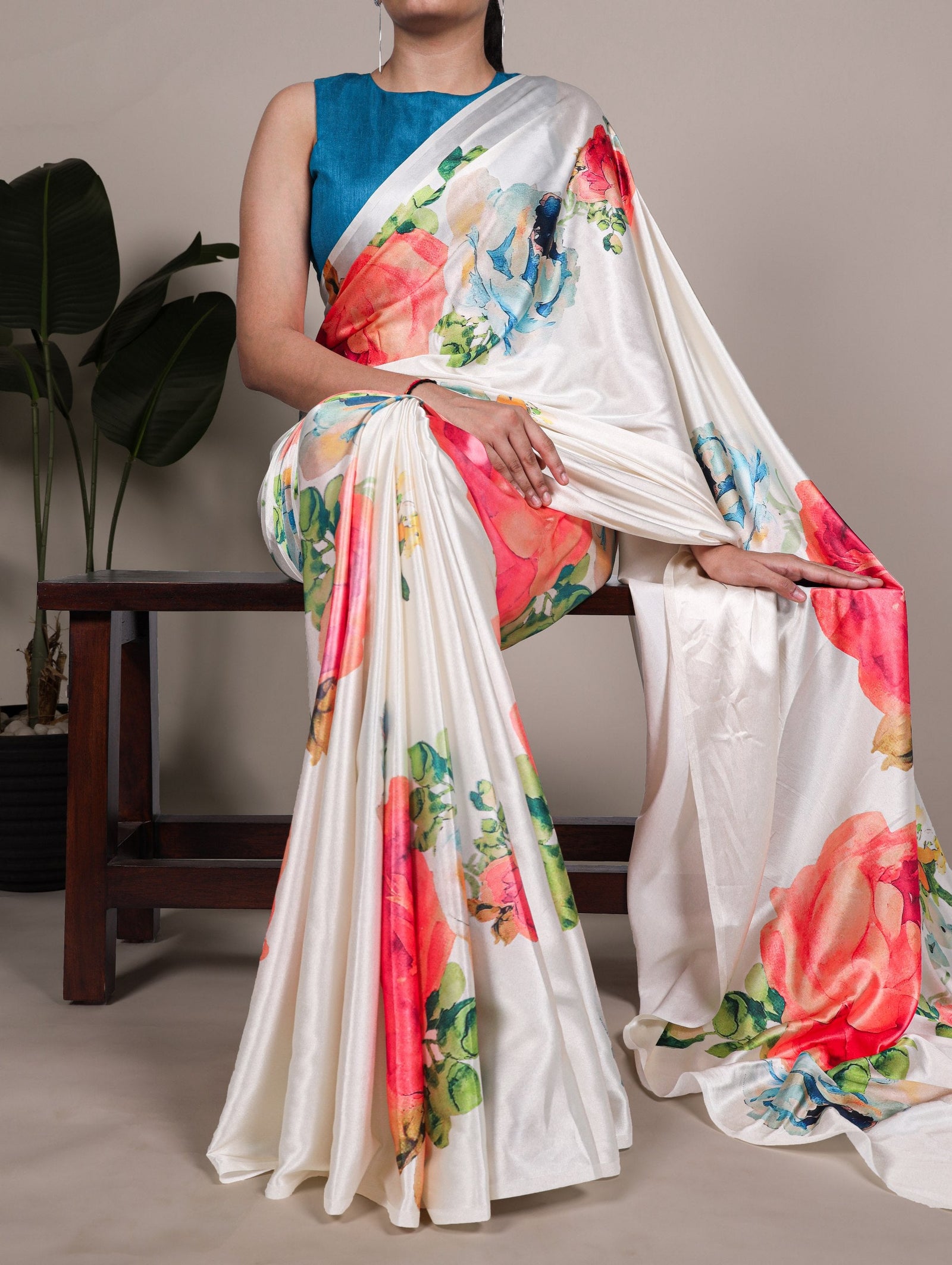 White Elegant Floral Print Satin Silk Saree with Plain Banglory Blouse Piece ClothsVilla