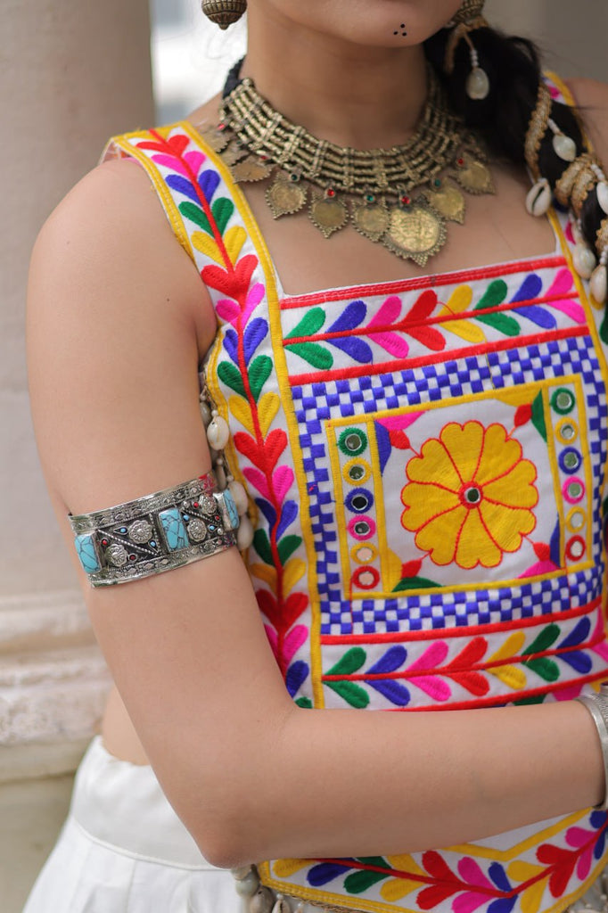 White Festive Roman Fabric Lehenga with Kutchi Gamthi Embroidered Top ClothsVilla
