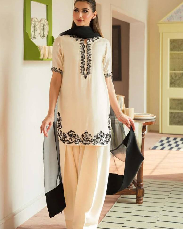 White Luxury Natural Crepe Farshi Plazzo Set with Hand Beadwork & Organza Dupatta ClothsVilla