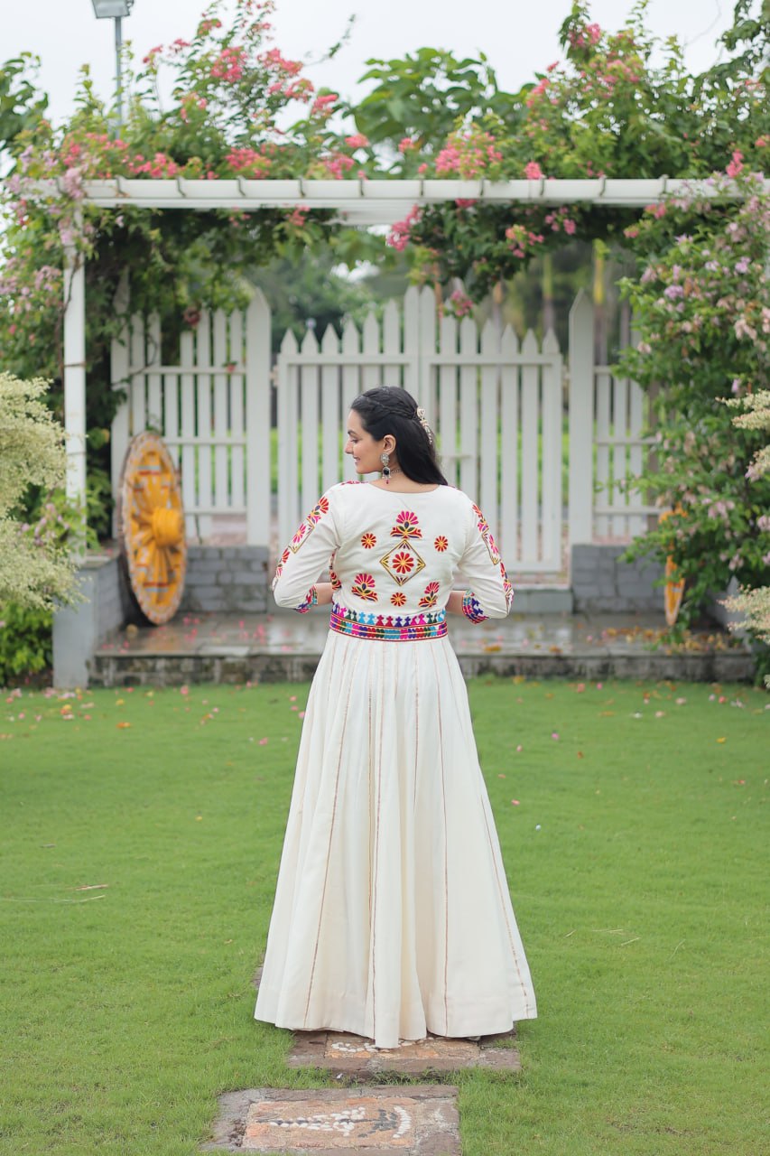 White Navratri Special Roman Fabric Lehenga Set with Kutchi Gamthi Embroidery & Gota Patti Lace ClothsVilla