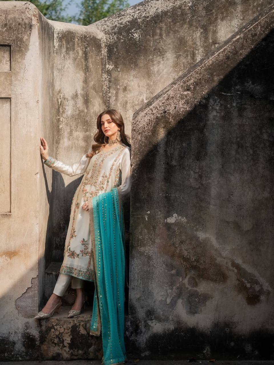 White Pure Silk Heavy Embroidered Kurta Palazzo Set with 5 mm Sequins, Rivet Moti Work & Fancy Lace Dupatta – Fully Stitched Designer Wear ClothsVilla