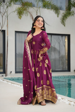 Wine Elegant Embroidered Star Georgette Gown with Dupatta – Full Sleeve, Pan Neck, Zari & Sequin Work Clothsvilla