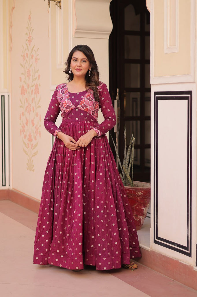 Wine Elegant Staple Jacquard Weaving Gown with Position Print Choli Clothsvilla