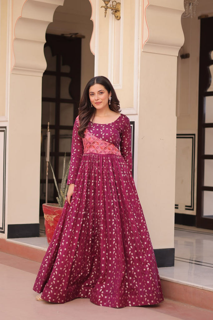 Wine Elegant Staple Jacquard Weaving Gown with Position Print Choli Clothsvilla