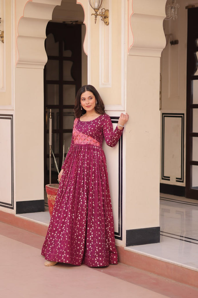 Wine Elegant Staple Jacquard Weaving Gown with Position Print Choli Clothsvilla
