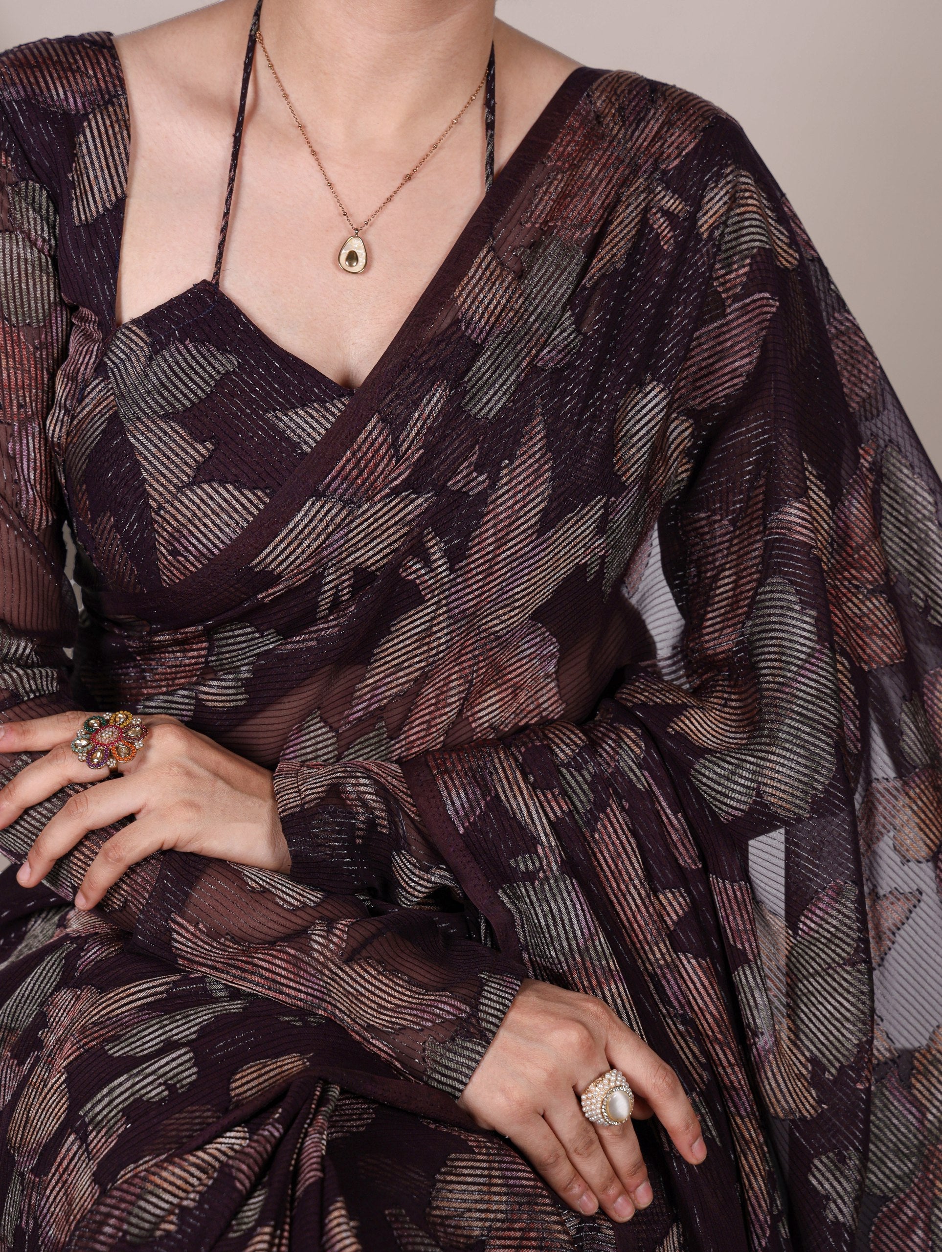 Wine Floral Lurex Brasso Saree with Unstitched Blouse – Elegant Viscose Brasso Work ClothsVilla