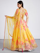 Load image into Gallery viewer, Yellow colour Organza Floral design digital print Semi-Stitched Lehenga choli &amp; Dupatta Clothsvilla