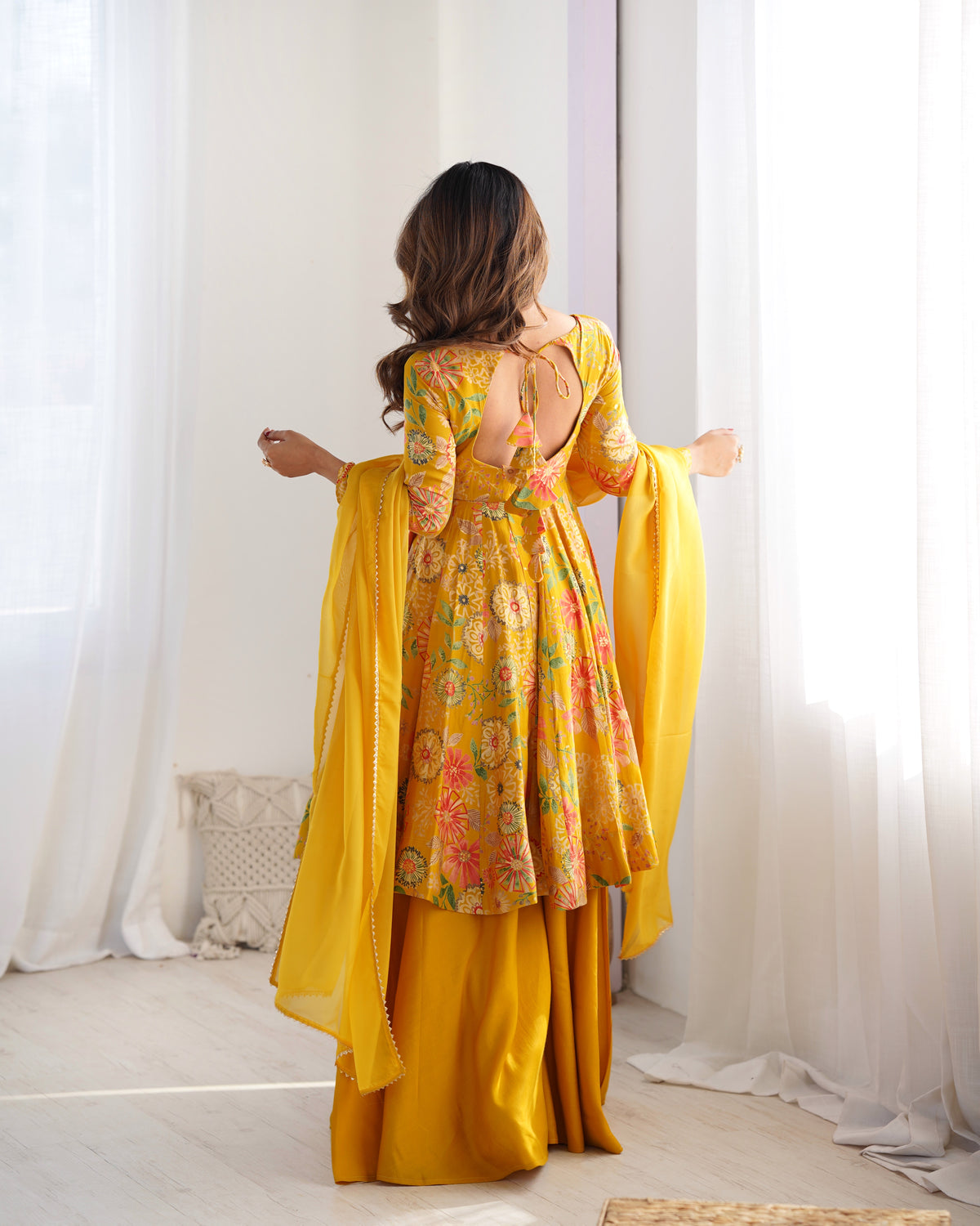 Yellow Elegant Roman Silk Chanderi Kediya Kurta Set with Dupatta & Palazzo