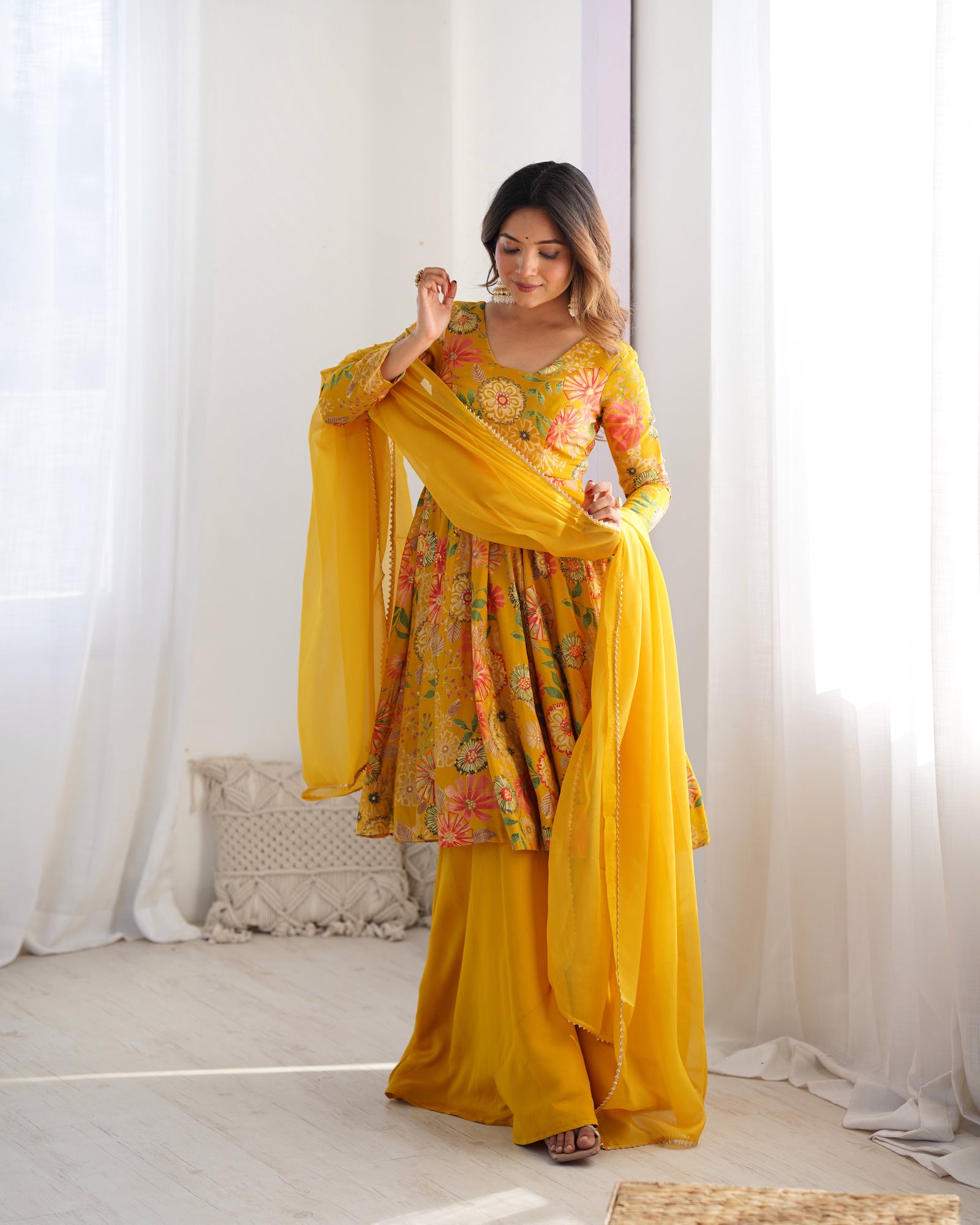 Yellow Elegant Roman Silk Chanderi Kediya Kurta Set with Dupatta & Palazzo