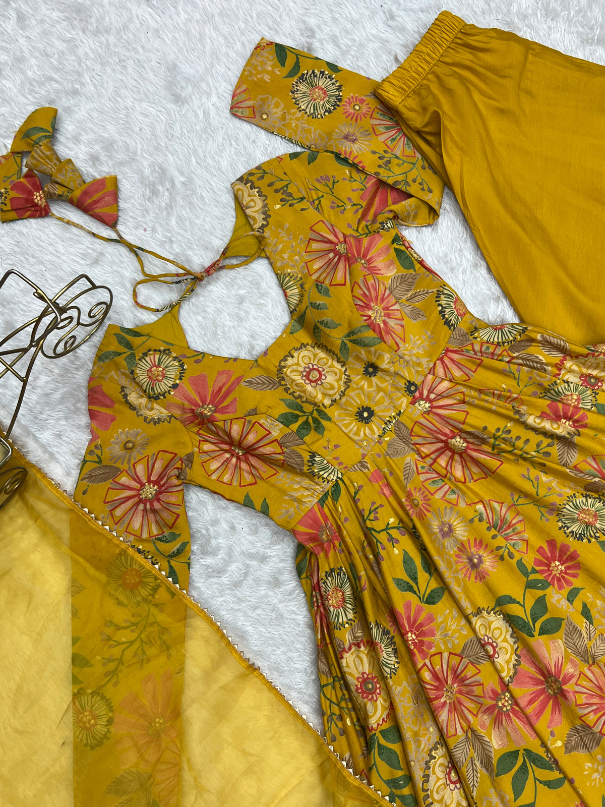 Yellow Elegant Roman Silk Chanderi Kediya Kurta Set with Dupatta & Palazzo
