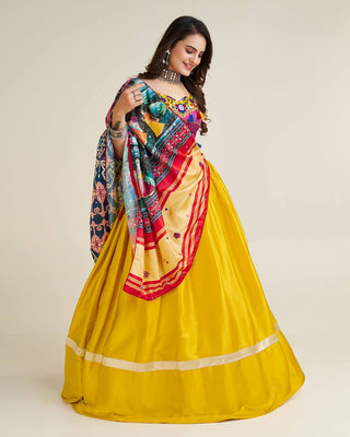 Yellow Graceful Garba Nights – Exquisite Designer Chaniya Choli ClothsVilla