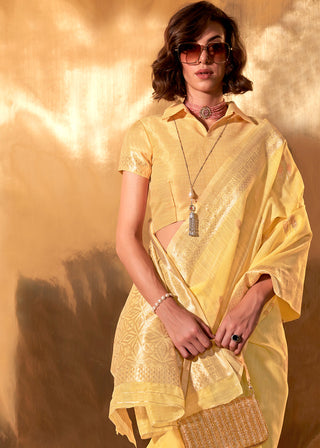 Yellow Royal Banarasi Silk Saree with Contrast Border & Designer Pallu – Wedding Special ClothsVilla