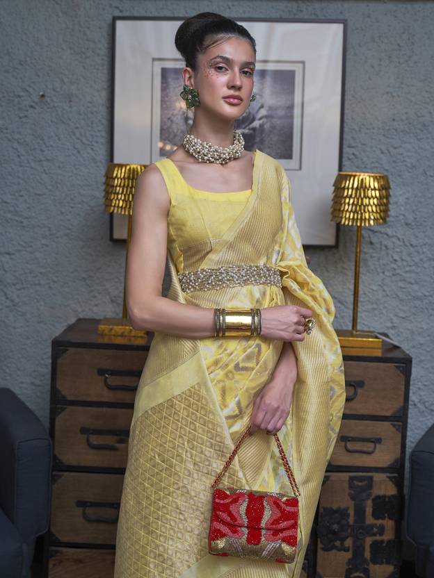 Yellow Traditional Linen Banarasi Saree with Unstitched Blouse Piece Secondary image
