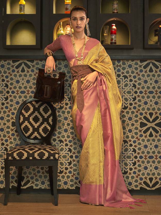 Yellow Traditional Woven Kanjivaram Silk Blend Saree – Elegant & Versatile for All Occasions ClothsVilla Main image