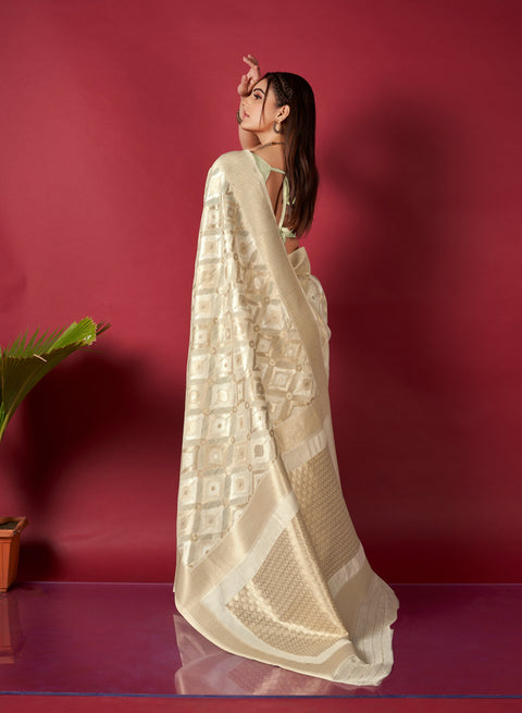 Muskaan Linen Ikkat Woven Saree Ivory Clothsvilla Main image