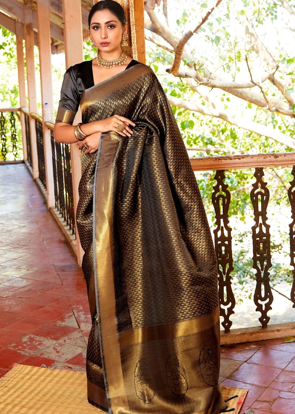 Raven Black Woven Kanjivaram Saree:Limited Edition Clothsvilla Main image