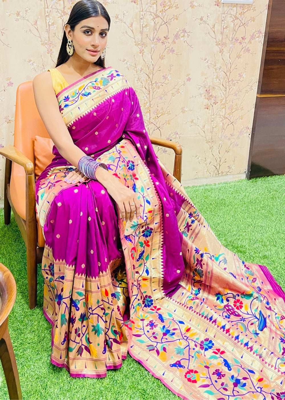 Magenta Purple Zari Woven Paithani Silk Saree Clothsvilla