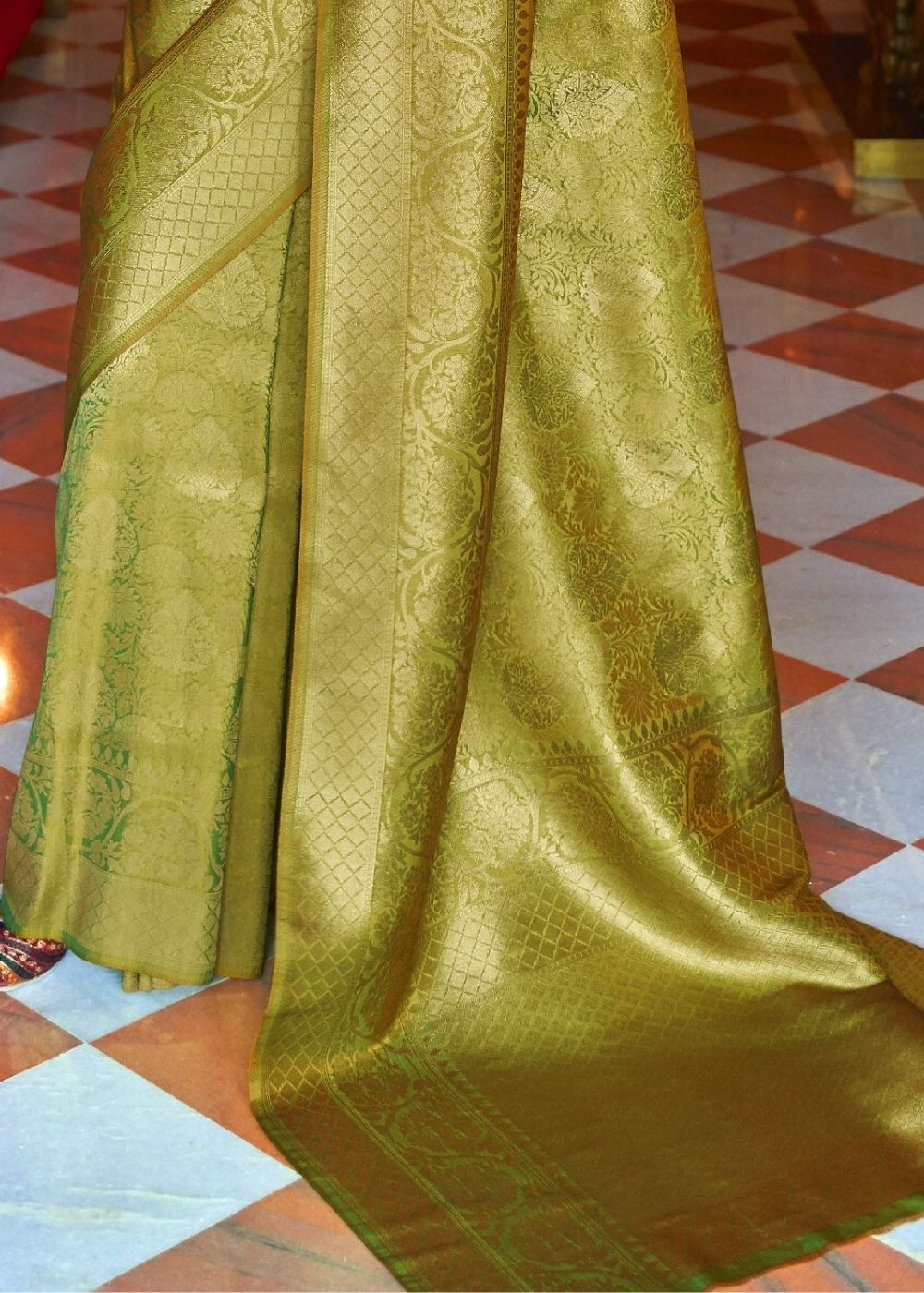 Olive Green and Golden Blend Woven Kanjivaram Soft Silk Saree : Top Pick Clothsvilla