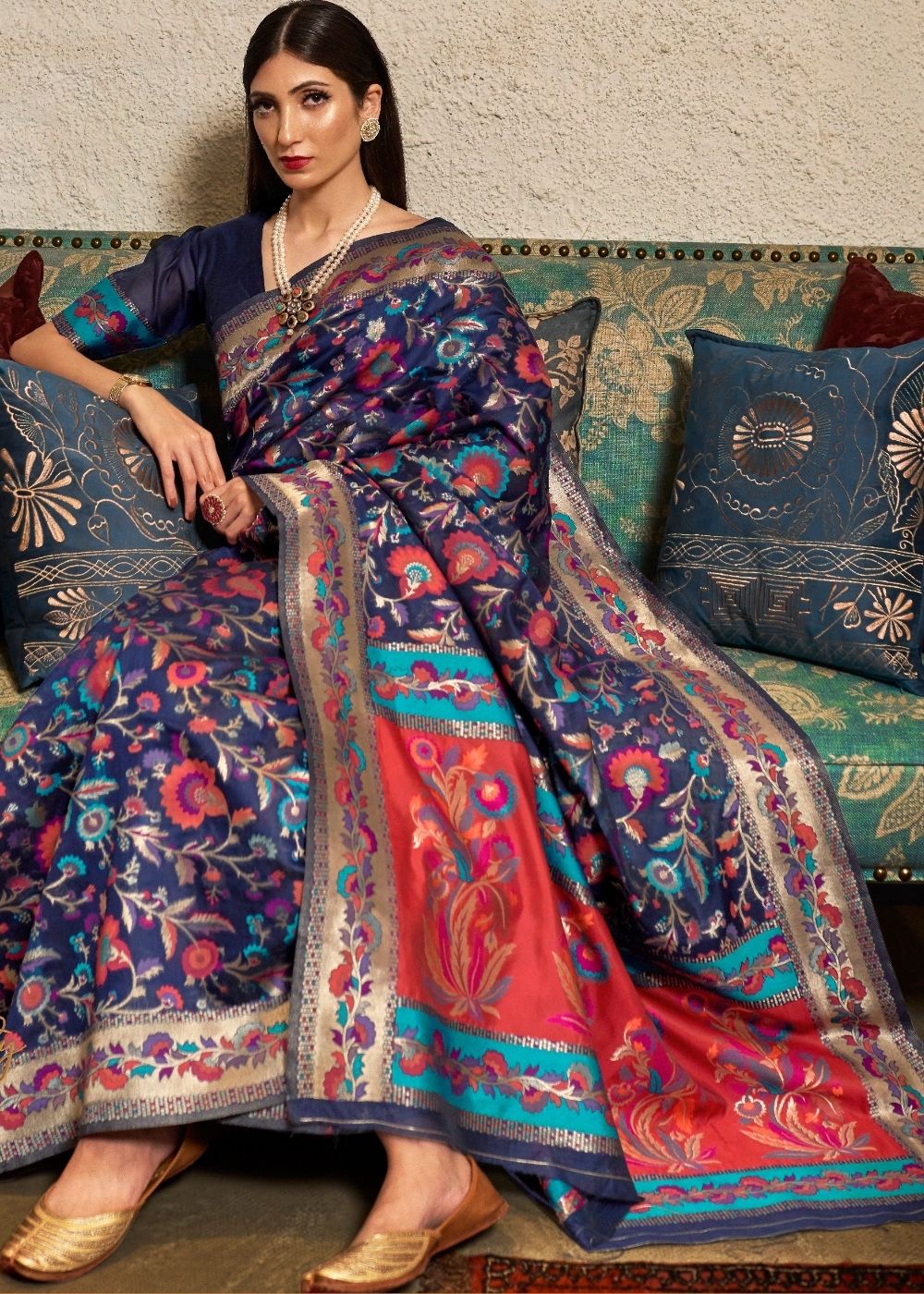 Space Blue Banarasi Jamawar Woven Silk Saree : Top Pick Secondary image