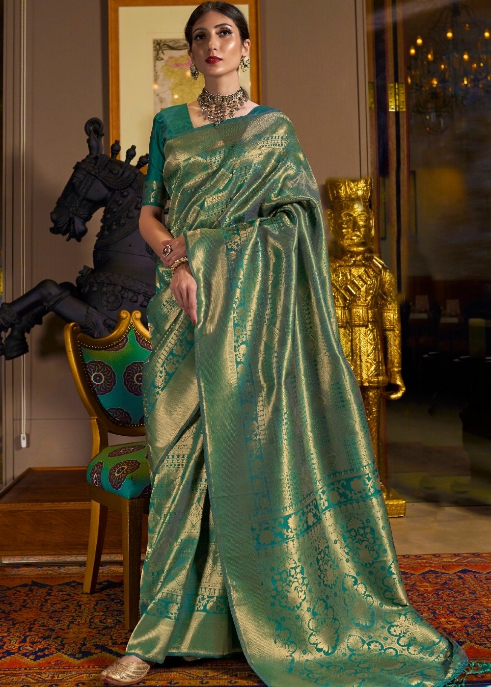 Dark Green and Golden Blend Kanjivaram Soft Woven Silk Saree Clothsvilla Main image