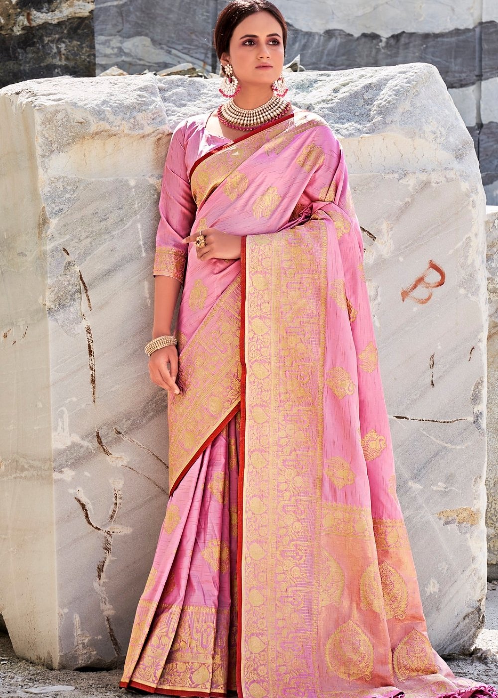 Flamingo Pink Woven Designer Silk Saree with Butti overall Clothsvilla Main image