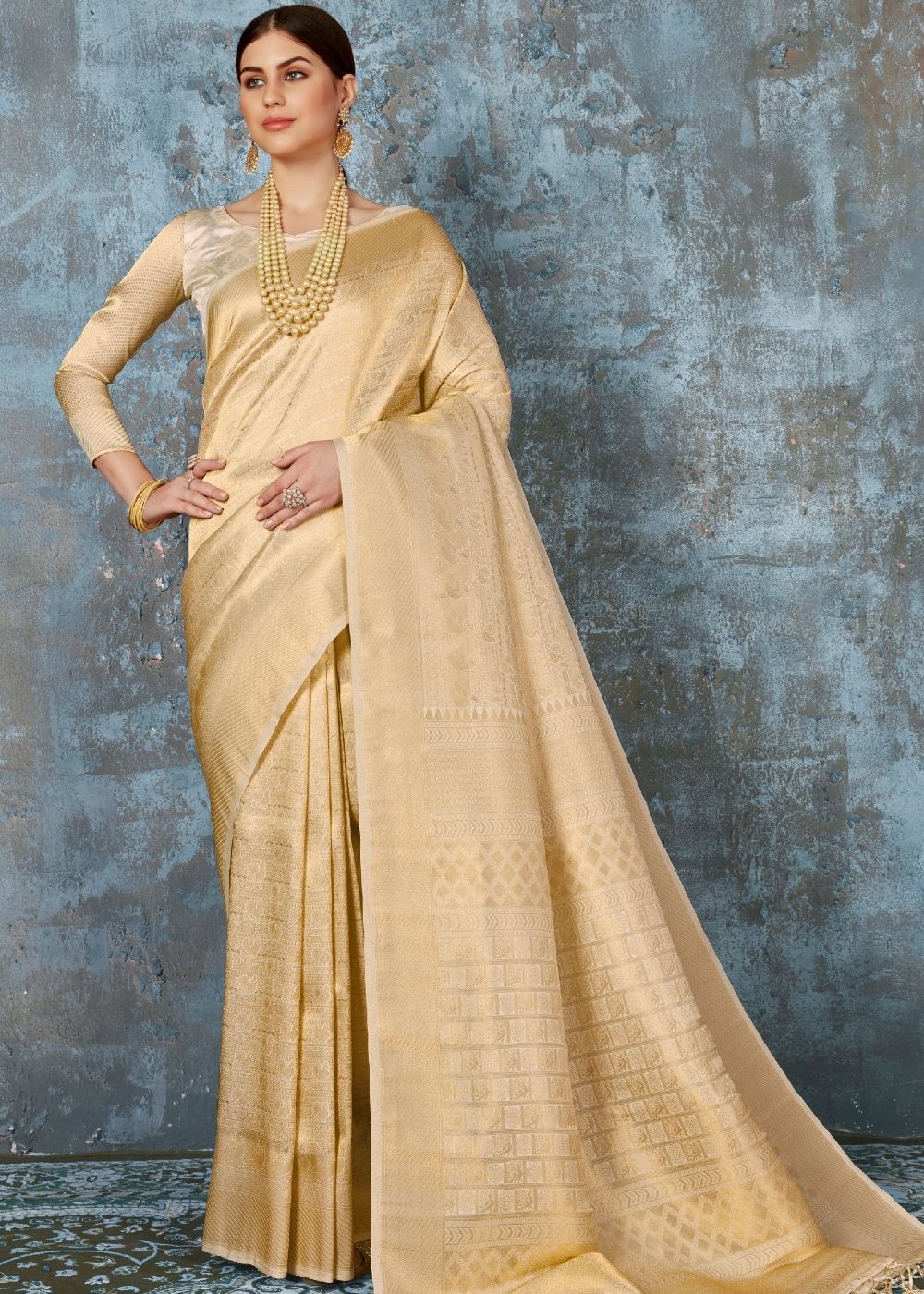 Golden Handloom Weave Kanjivaram Silk Saree : Special Wedding Edition Clothsvilla Main image