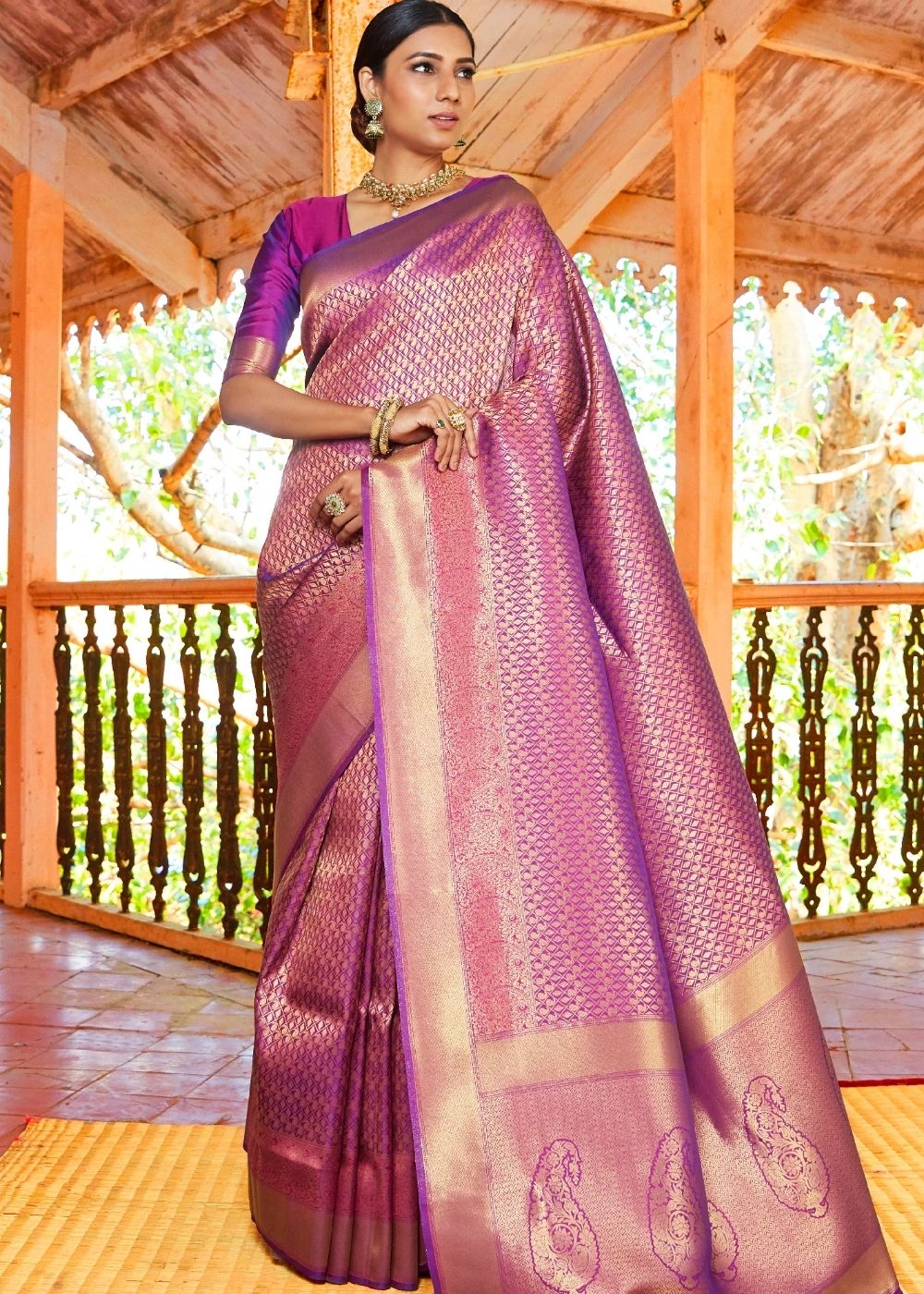 Fandango Purple Woven Kanjivaram Saree:Limited Edition Clothsvilla Main image