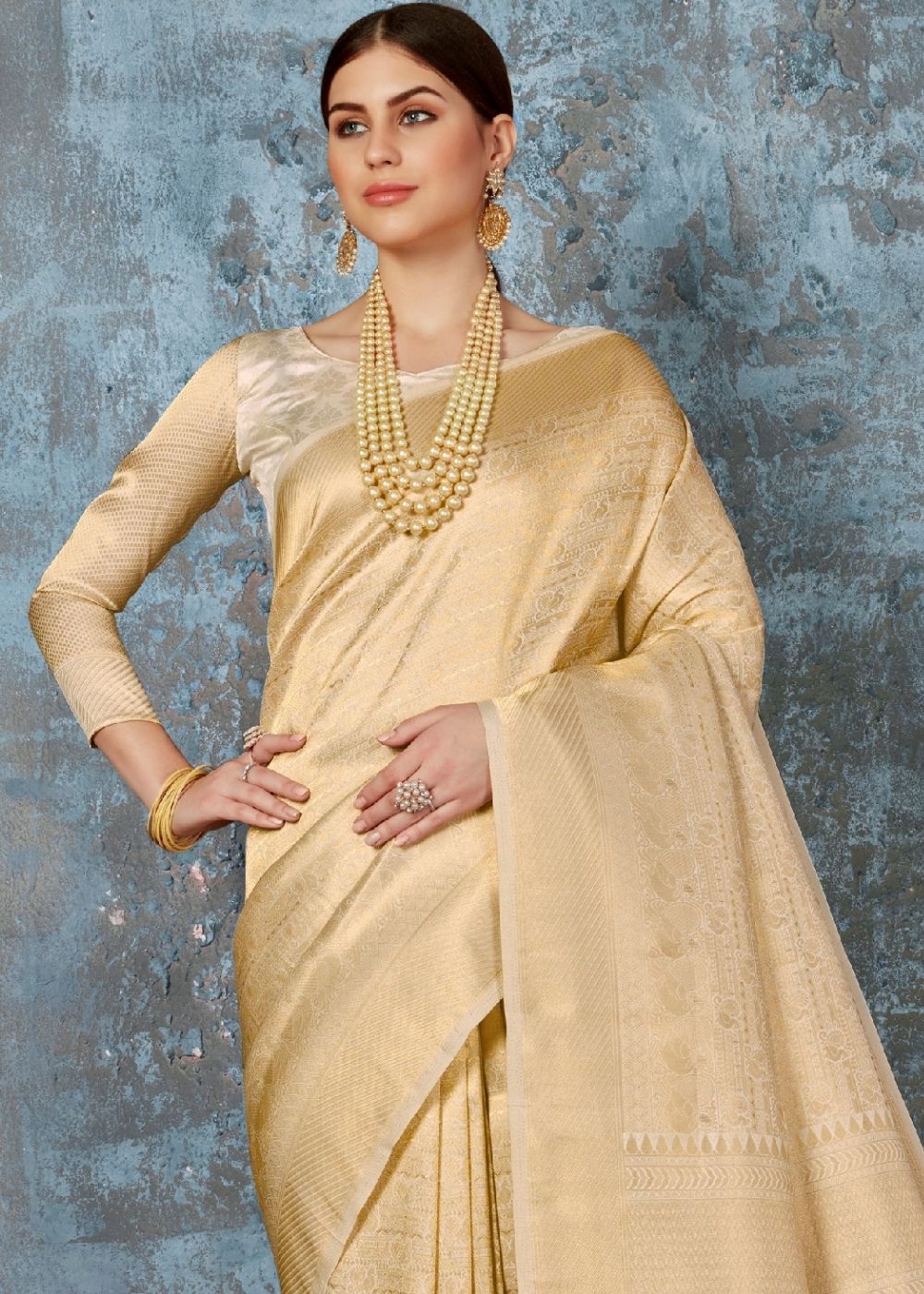 Golden Handloom Weave Kanjivaram Silk Saree : Special Wedding Edition Secondary image