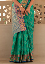 Load image into Gallery viewer, Jade Green Woven Soft Banarasi Silk Saree with Contrast Pallu &amp; Blouse Clothsvilla