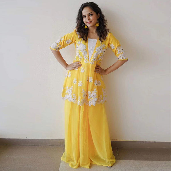 Yellow Lehenga Choli In Georgette with Heavy Embroidery Work ClothsVilla