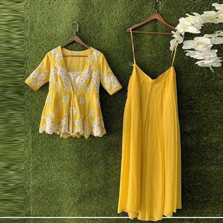 Yellow Lehenga Choli In Georgette with Heavy Embroidery Work ClothsVilla