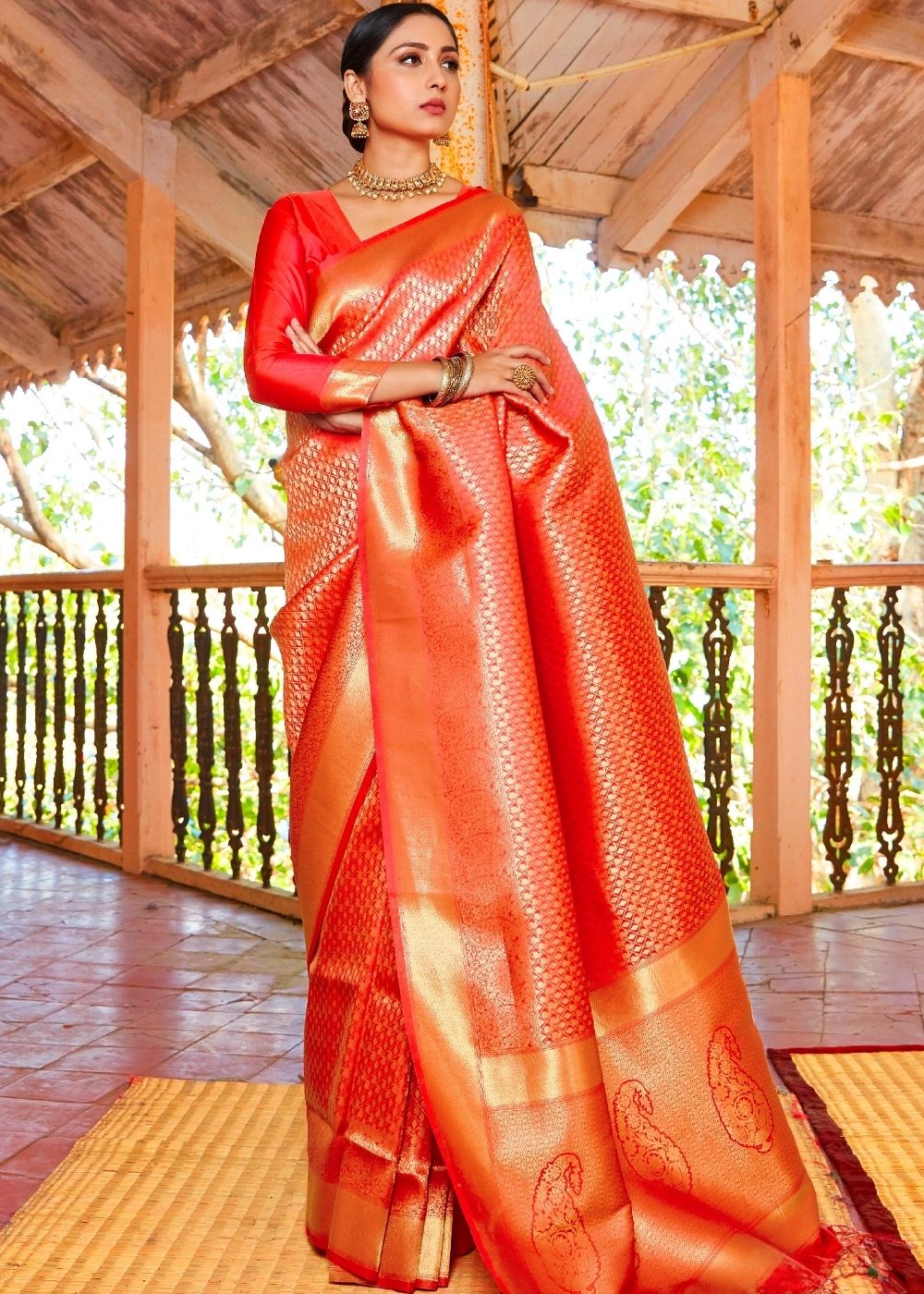Scarlet Red Woven Kanjivaram Saree:Limited Edition Clothsvilla Main image