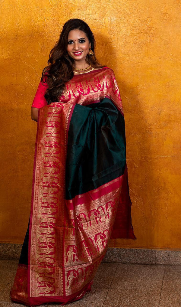 Smashing Green Soft Silk Saree With Divine Blouse Piece KP