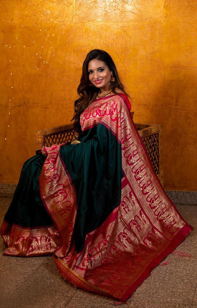 Smashing Green Soft Silk Saree With Divine Blouse Piece KP