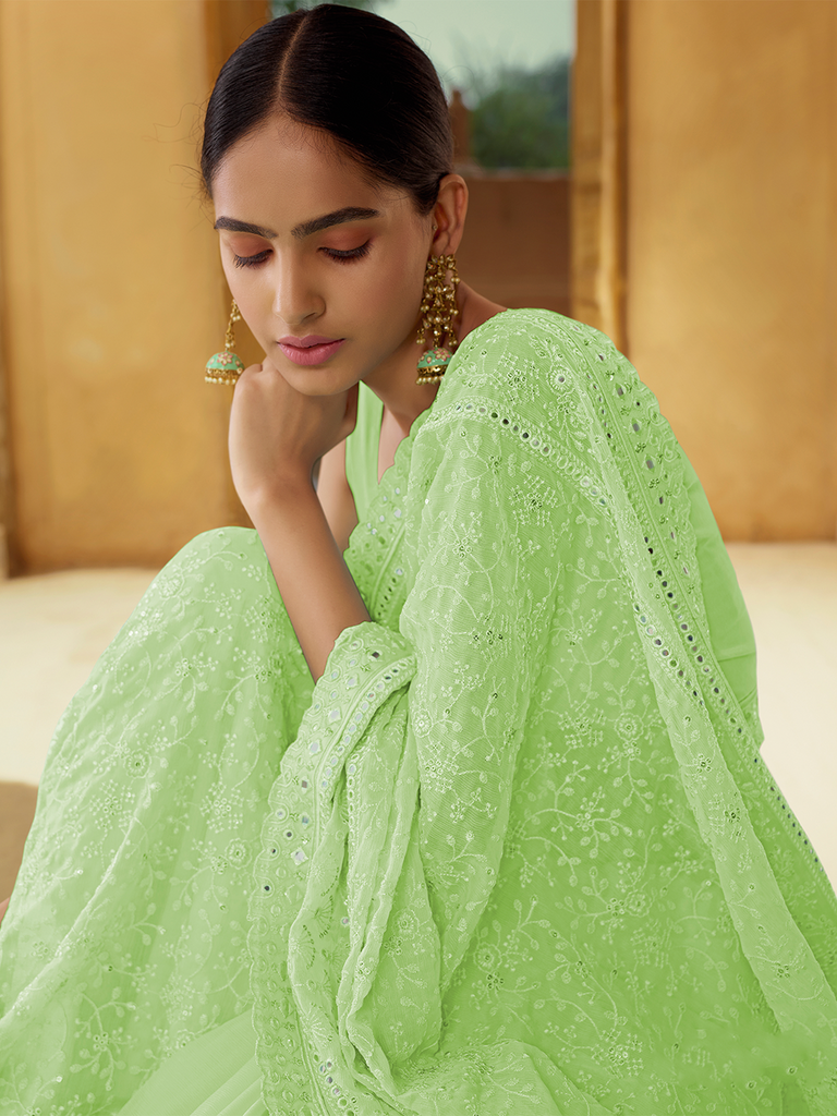 Green Georgette Saree With Unstitched Blouse Clothsvilla