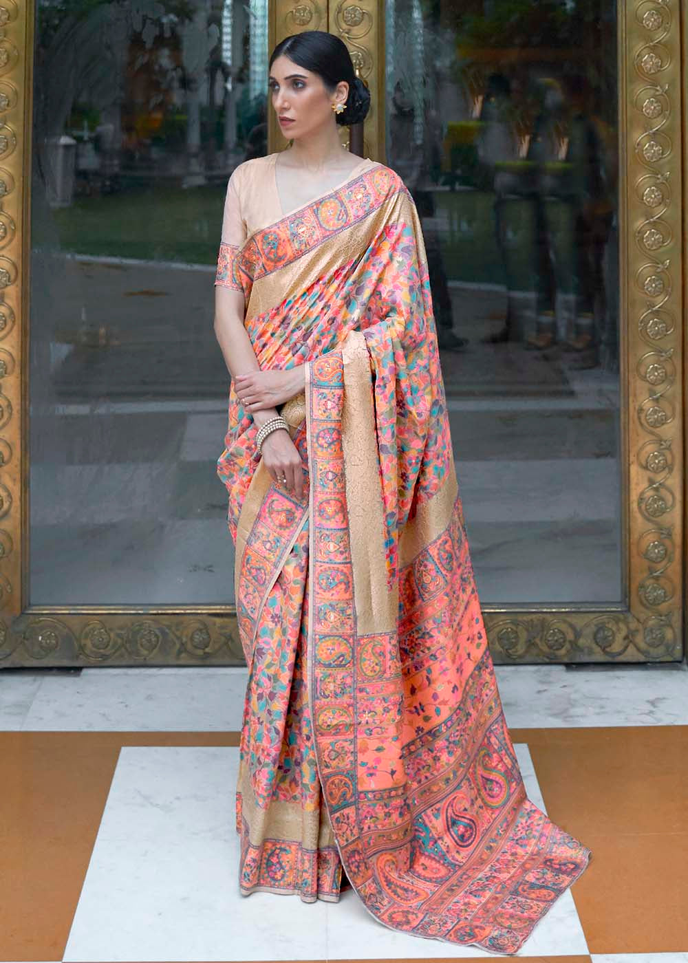 Beige Brown & Pink Banarasi Jamawar Woven Silk Saree : Top Pick Clothsvilla Main image