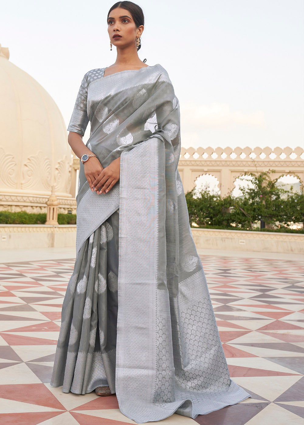 Charcoal Grey Woven Linen Silk Saree Clothsvilla Main image