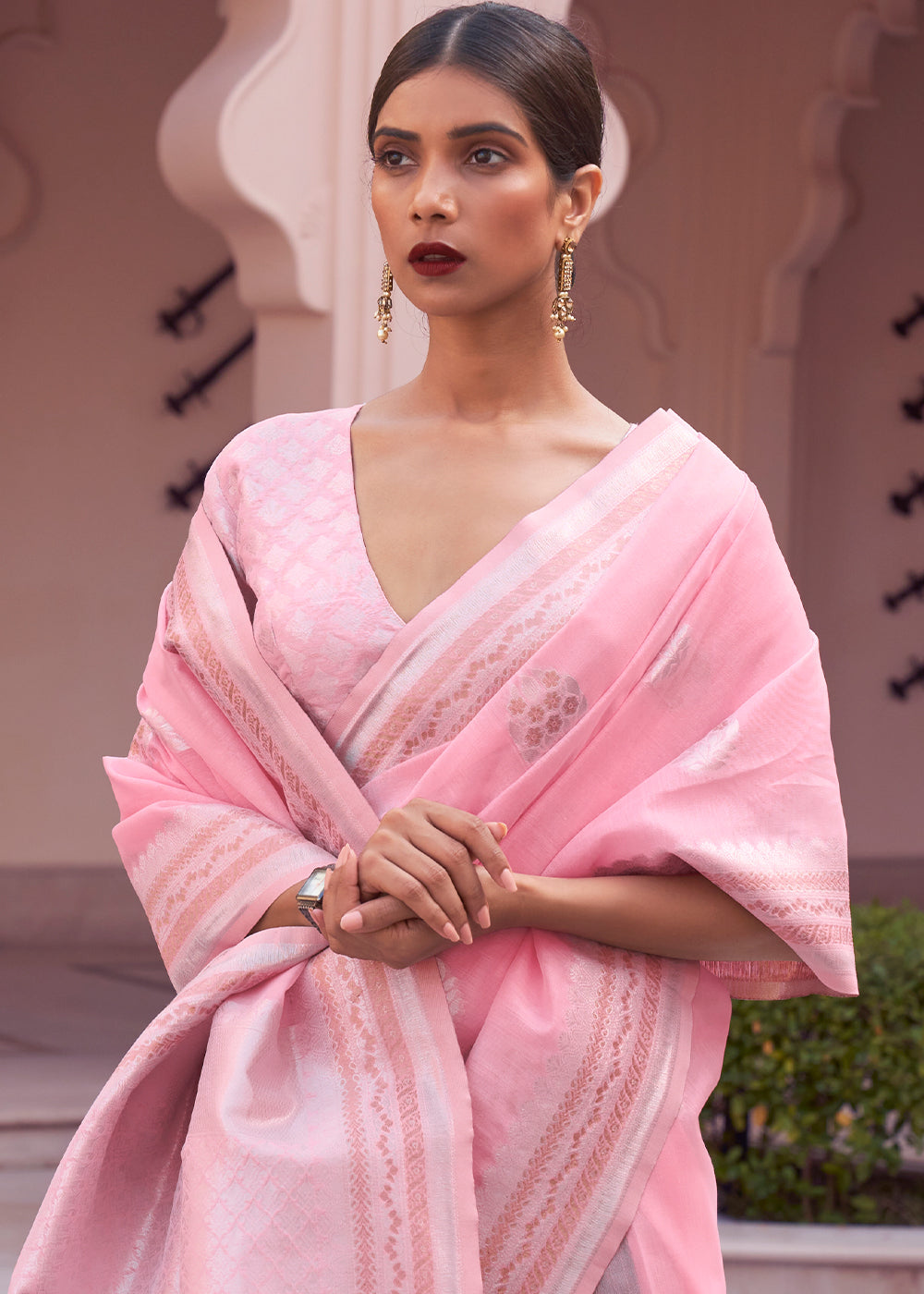 Flamingo Pink Woven Linen Silk Saree Secondary image