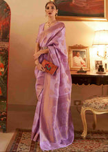 Load image into Gallery viewer, Lilac Purple Handloom Weave Banarasi Silk Saree Clothsvilla