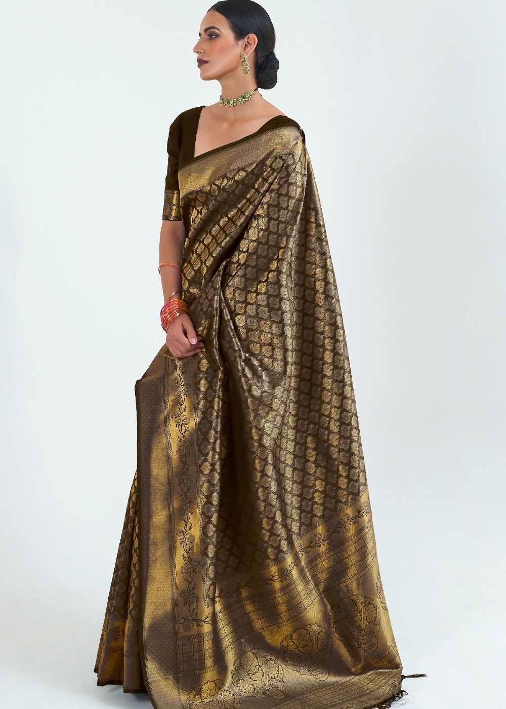 Midnight Black Woven Kanjivaram Silk Saree : Limited Edition Clothsvilla Main image
