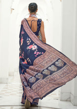 Load image into Gallery viewer, Prussian Blue Digital Floral Printed Crepe Silk Saree Clothsvilla