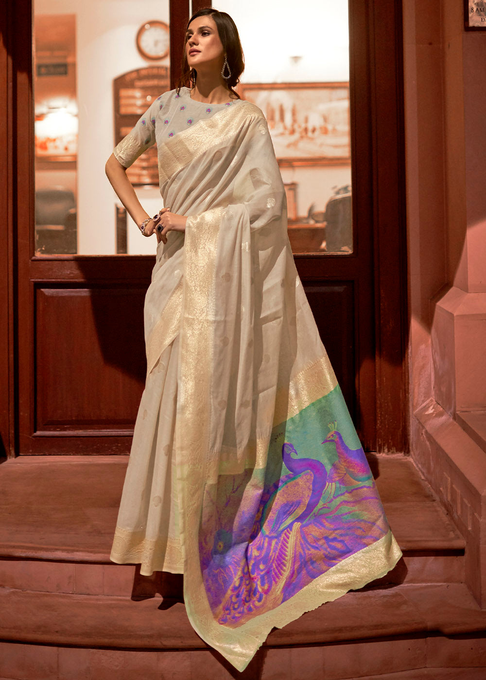 Ecru White Woven Chanderi Banarasi Fusion Silk Saree Clothsvilla Main image