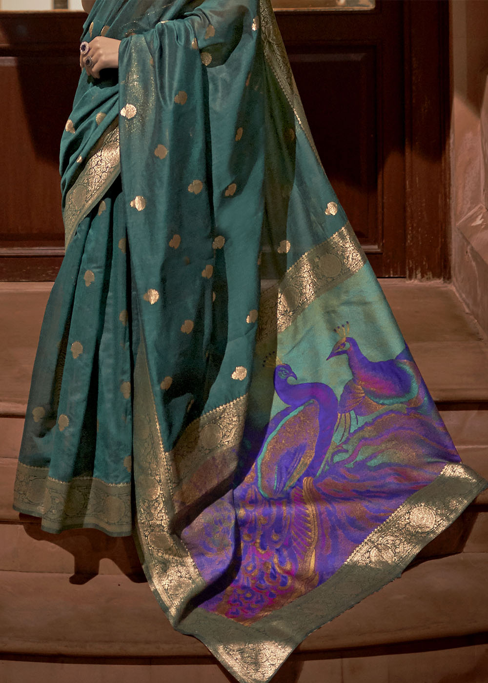 Arabian Green Woven Chanderi Banarasi Fusion Silk Saree Clothsvilla