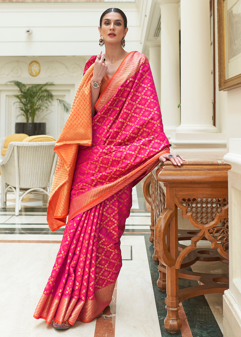 Magenta Pink Handloom Patola Weave Silk Saree Clothsvilla