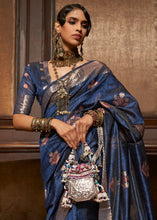 Load image into Gallery viewer, Navy Blue Handloom Weaving Silk Saree Clothsvilla