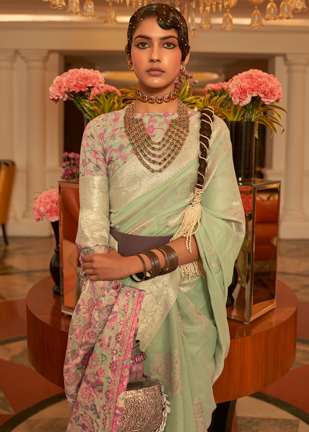Tea Green Handloom Woven Silk Saree with Kashmiri Pallu Secondary image