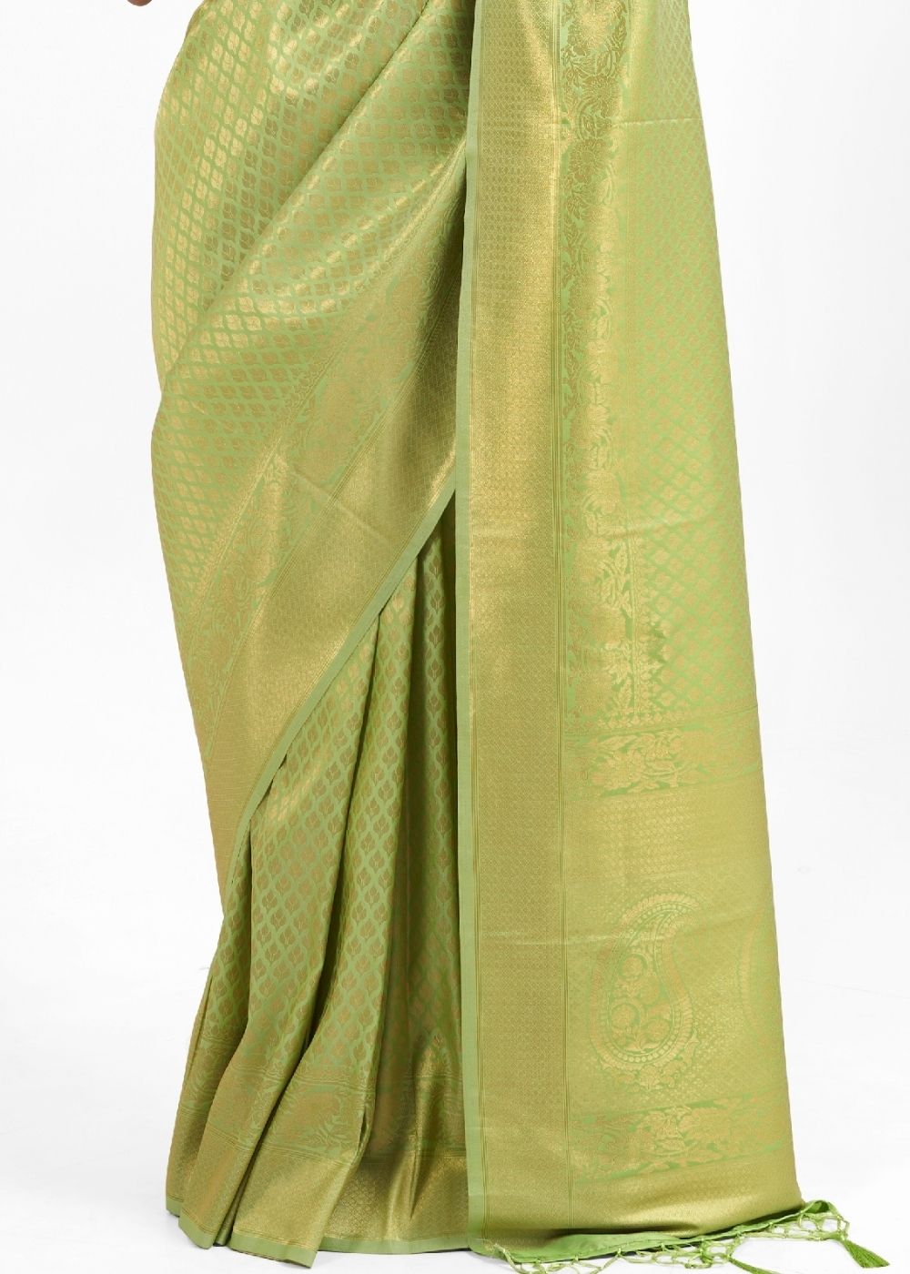 Pistachio Green Kanjivaram Soft Woven Silk Saree Clothsvilla