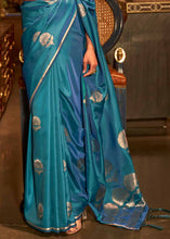 Load image into Gallery viewer, Shades Of Blue Zari Woven Satin Silk Saree Clothsvilla